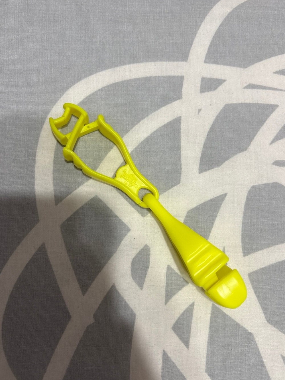 Fastenal Yellow Glove Holder Clip